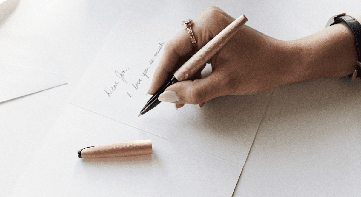 Chọn bút ký tên không nên bỏ qua 08 lưu ý quan trọng này